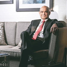 Munawar Mohammed,Group Financial Director Munawar Mohammed,Group Financial Director