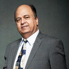 Pradeep Bakshi,Managing Director & CEO