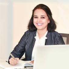 Seema Poddar,Founder