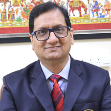 Dr Nitin Kansal, Medical Director Dr Nitin Kansal, Medical Director