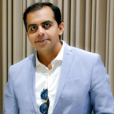 LK Vyas, Director