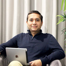 Gaurav Priya,CEO