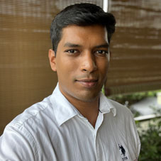  Nikith Rajendran,   Founder & CEO