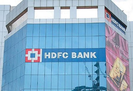 HDFC Bank Shines as India's Best SME Bank HDFC Bank Shines as India's Best SME Bank