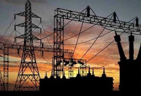 Adani Transmission to buy Warora-Kurnool transmission line from Essel for enterprise Adani Transmission to buy Warora-Kurnool transmission line from Essel for enterprise