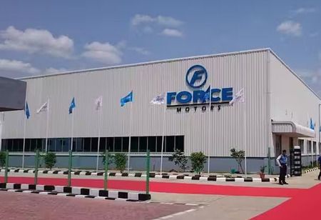Force Motors Partners With Rosmerta for Vehicle Scrapping img