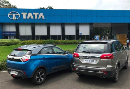 Tata Motor's Shareholders Give a Nod for Passenger Vehicle Biz Hive Off 