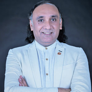 Dr. Pramod Kumar ,   Director of Research, QuantLase Imaging Laboratory