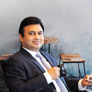 Ravi Saxena , Co-Founder & Managing Director