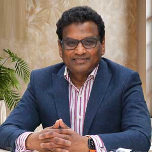 Vasu Bonda,  Founder & CTO
