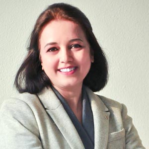 Seema Poddar, Founder