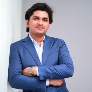 Naresh Chowdary, Managing Director