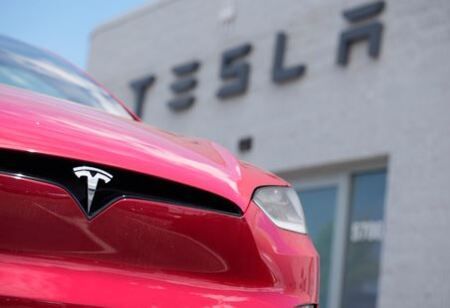 Tesla Quarterly Deliveries Seen Falling Another Time