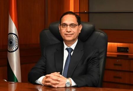 SEBI Chief Urges Redefining the Role of Independent Directors