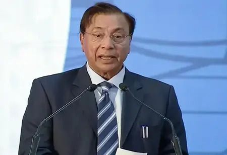 Mittal Leaves U.K. as Super-Rich Tax Changes Near