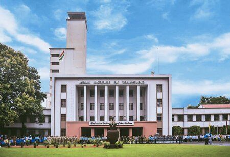 IIT Kharagpur Signs MoU with Russian Varsity
