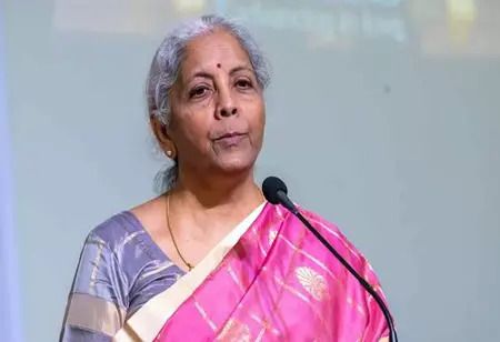 Nirmala Sitharaman Meets Singapore Leaders to Boost Bilateral Ties