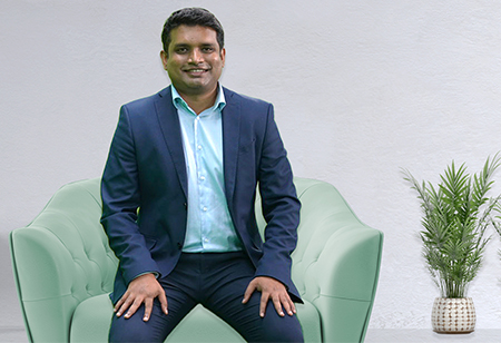 Empowering the Insured: Technology's Role in Simplifying Insurance Access Empowering the Insured: Technology's Role in Simplifying Insurance Access