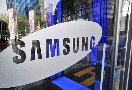 Samsung Logs Record $8.5 Billion Profit on Server Chips, Warns of Market Uncertainties
