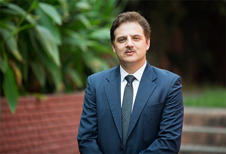 Finding a Silver Lining in the Pandemic: How Insurers Can Modernize Operations to Stay Current Finding a Silver Lining in the Pandemic: How Insurers Can Modernize Operations to Stay Current