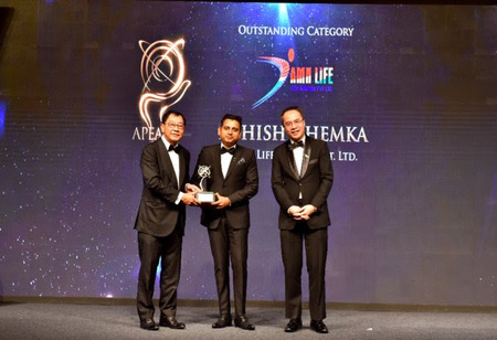 Ashish Khemha Wins Asia Pacific Enterpreneurship Award