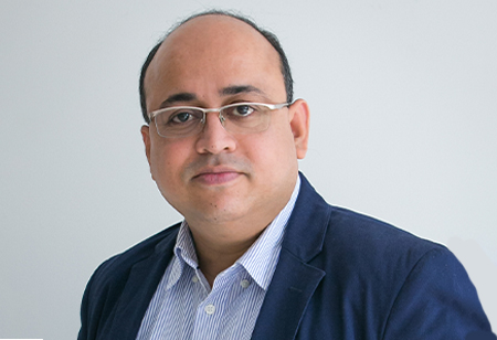 Fostering an Innovative Financial Experience with IoT Fostering an Innovative Financial Experience with IoT